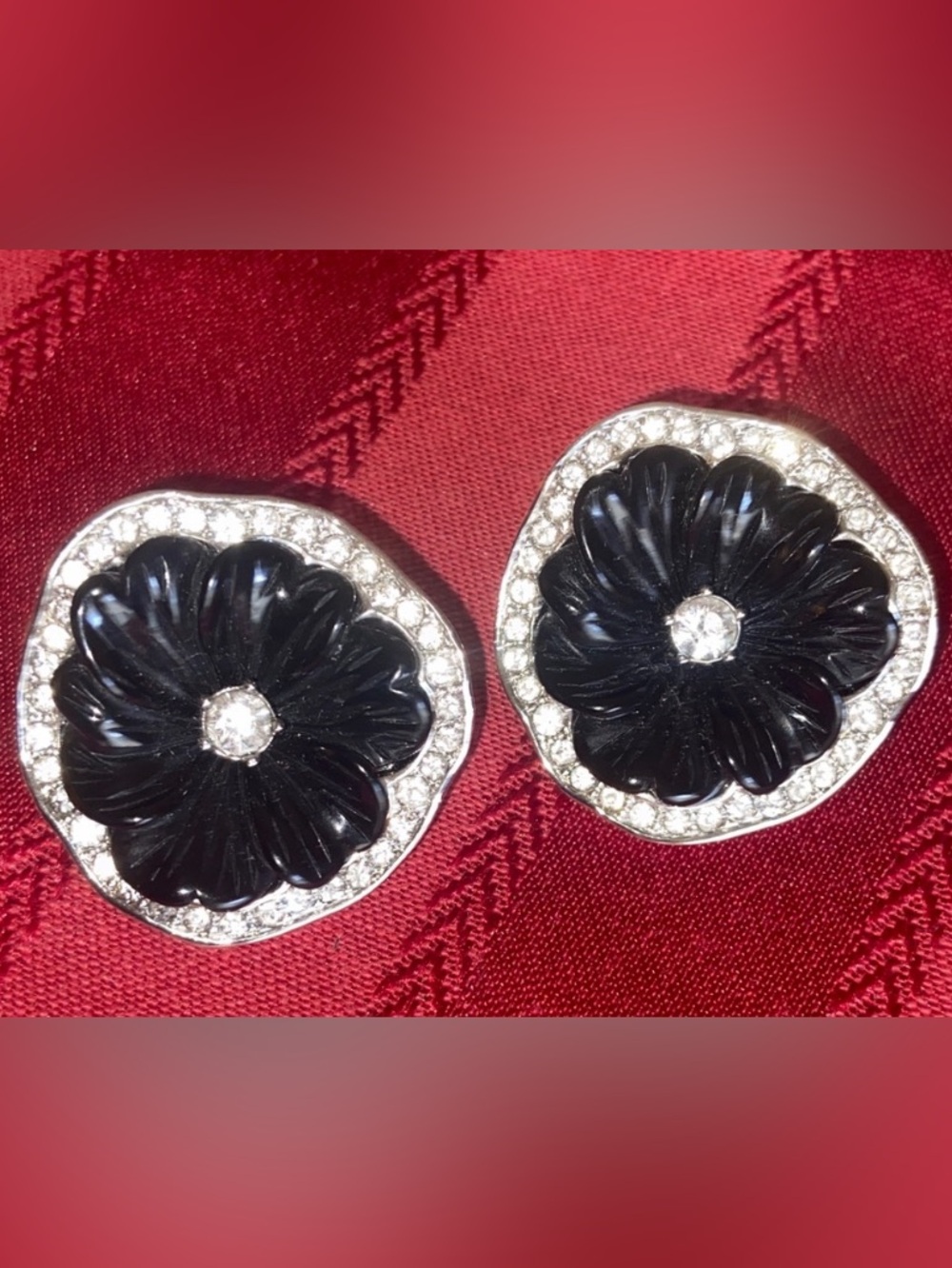 Vintage KENNETH J LANE Black Lucite Pansy & Rhinestoned Stud Earrings